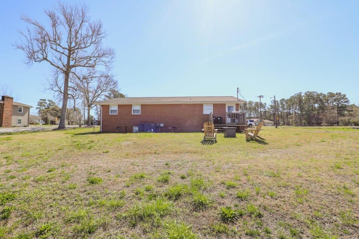 2Br Pet Friendly Home In Sneads Ferry With Parking Экстерьер фото